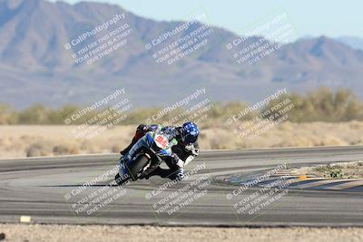 media/Dec-06-2025-CVMA (Sat) [[4a896cc04c]]/Race 8- Formula 40 MW and LW/